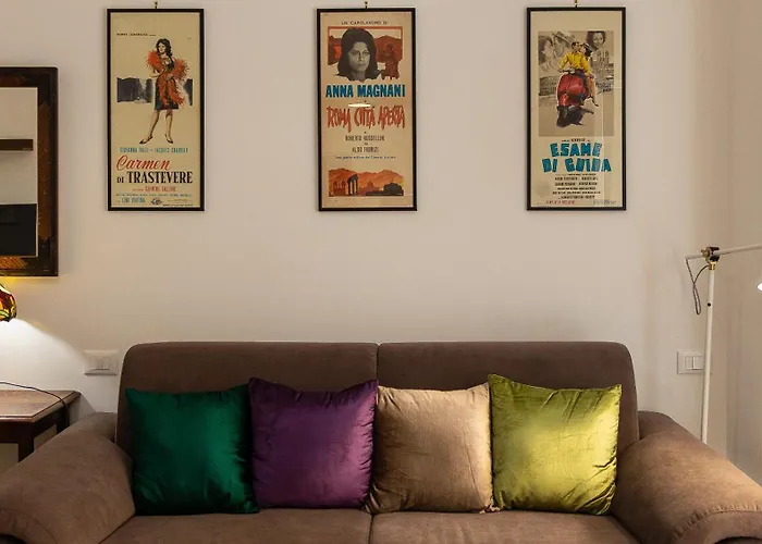 In - Annietta Apartment *