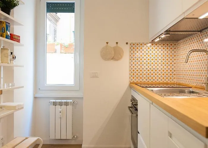 In - Annietta Apartment *